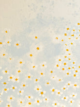 Load image into Gallery viewer, Heavenly Daisy Flowers
